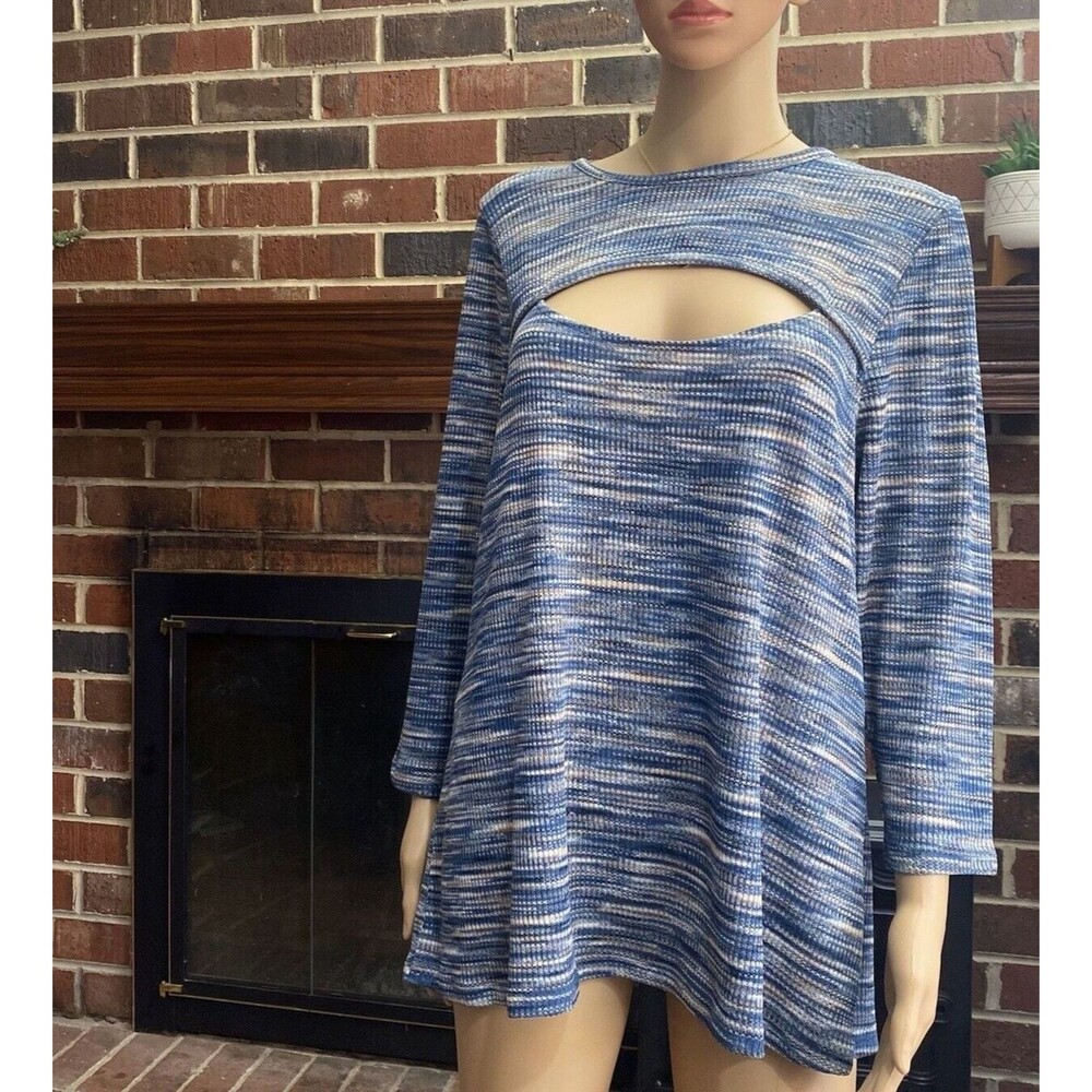 Lane Bryant Womens Size 18/20 Cut-Out Knit 3/4 Sleeve Shirt Blue Top Used